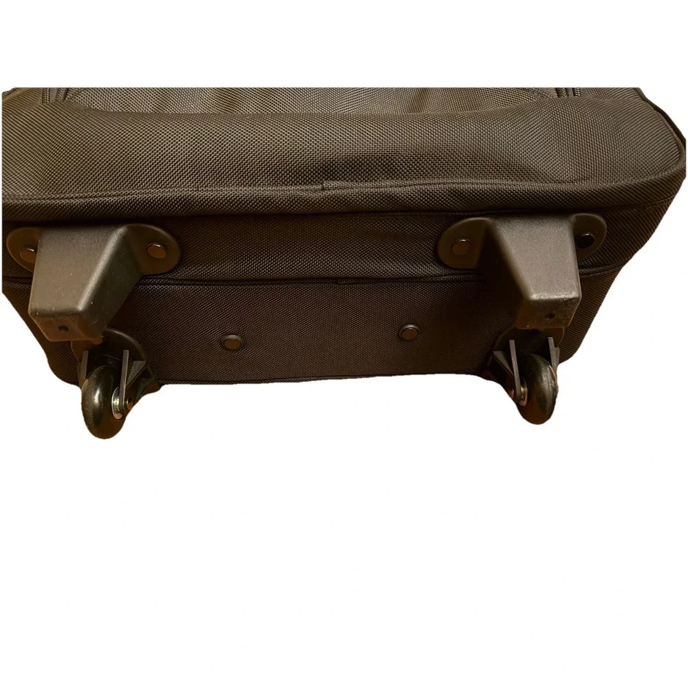 Rolling Laptop/Briefcase by Relax The Back - NEW